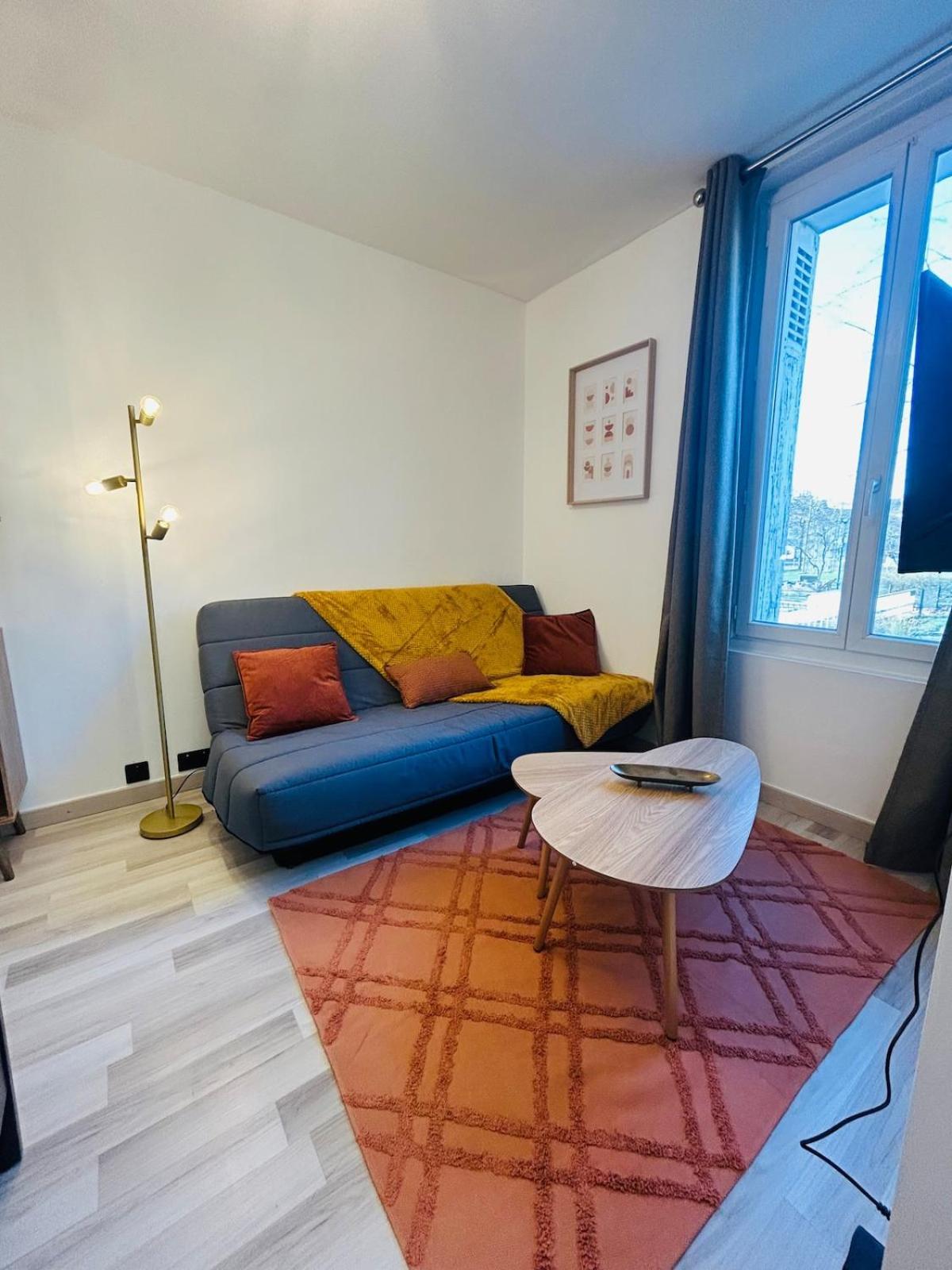 Appartement Charmant Proche Gare 图尔 外观 照片